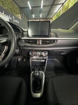 
										KIA PICANTO VIBRANT MT 1.250 full									