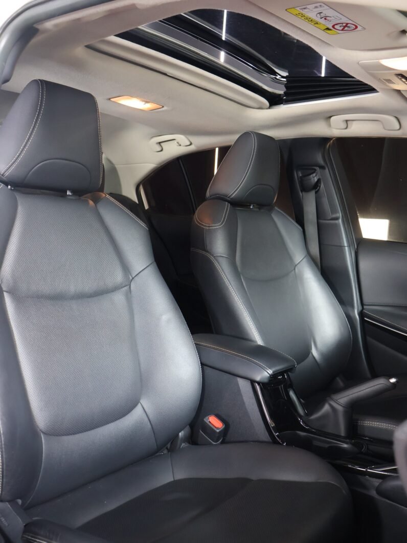 
								TOYOTA COROLLA  SEG AT HIBRIDO 1.8 AT full									