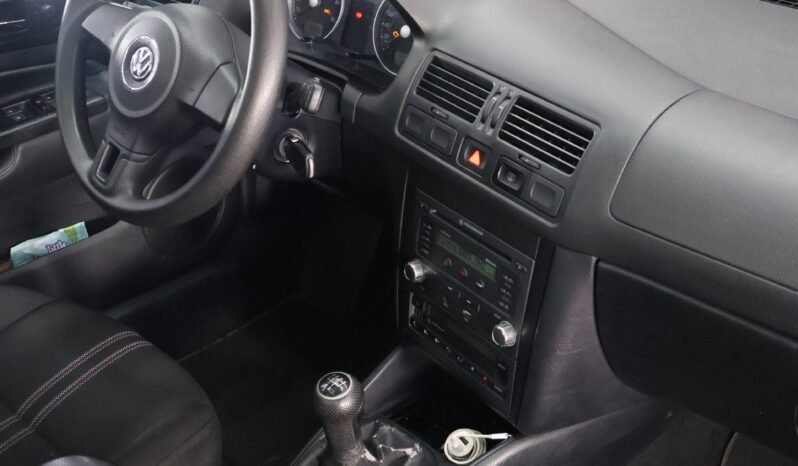 
								VOLKSWAGEN JETTA TRENDLINE MT full									