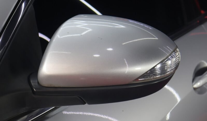 
								MAZDA  6 SEDÁN 2.5 AT full									