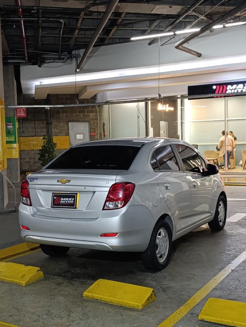 
								CHEVROLET BEAT LT SD MT 1.2 full									