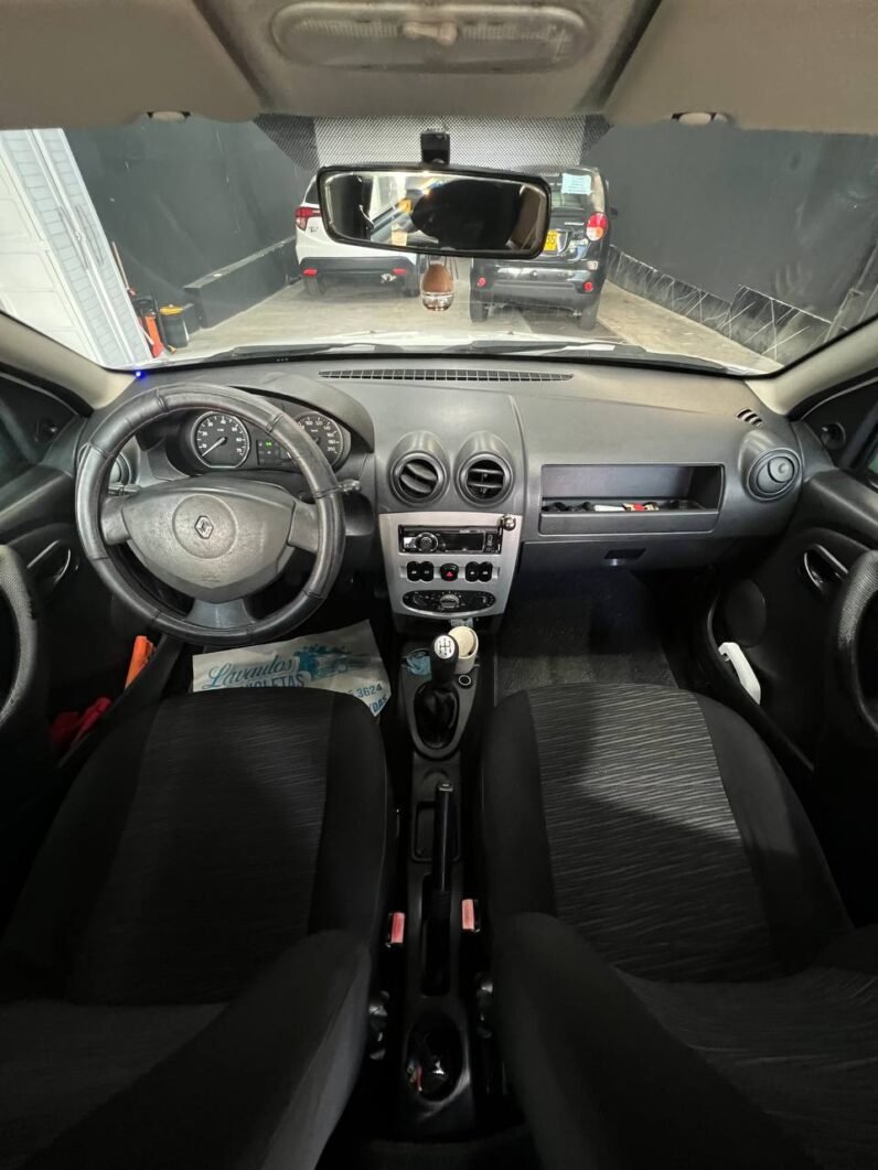 
								RENAULT SANDERO EXPRESSION 1.6 MT full									