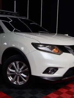 
										NISSAN X-TRAIL ADVANCE 2.5L AT 4×2 7PTOS. full									