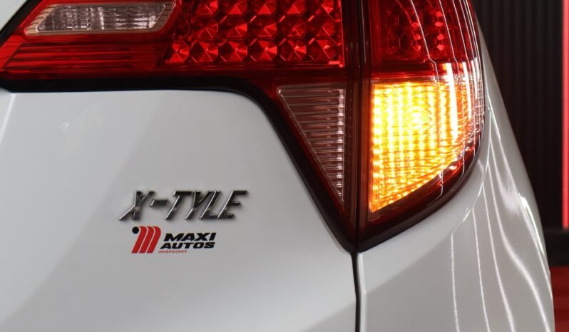 
								HONDA HRV XTYLE 1.800 AUT 4X2 full									