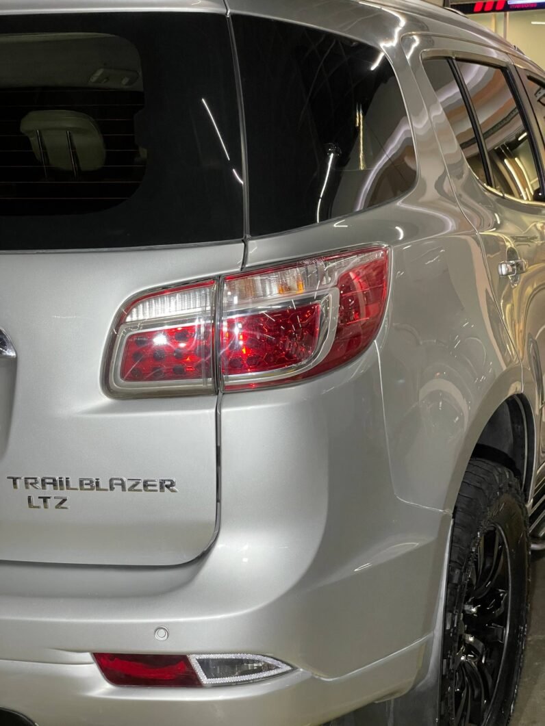 
								CHEVROLET TRAILBLAZER LTZ TP 2.8L 4X4 DIESEL full									