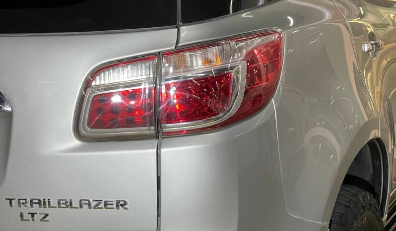 
								CHEVROLET TRAILBLAZER LTZ TP 2.8L 4X4 DIESEL full									