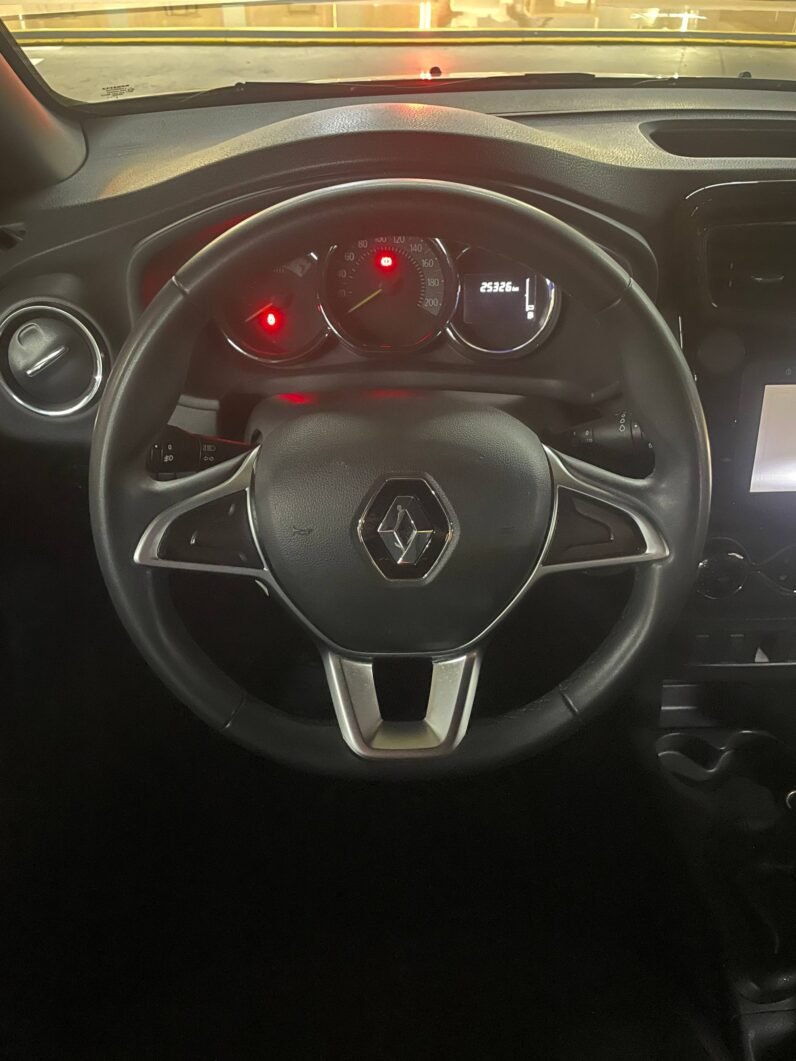 
								RENAULT STEPWAY INTENS AT full									