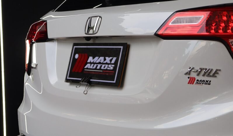 
								HONDA HRV XTYLE 1.800 AUT 4X2 full									