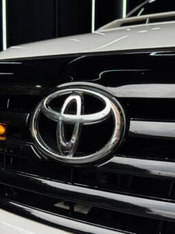 
										TOYOTA FORTUNER SRV 3.0 AT  DIESEL 4X4 full									