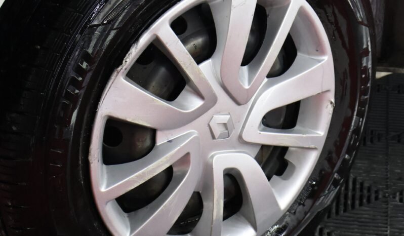 
								RENAULT LOGAN LIFE MT 1.6 SD full									