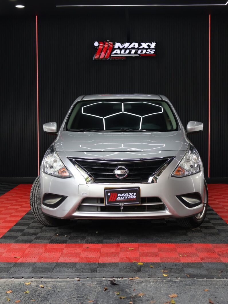 
								NISSAN VERSA SENSE MT 1.6 full									
