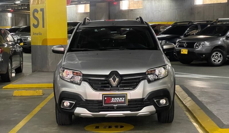 
								RENAULT STEPWAY INTENS AT full									