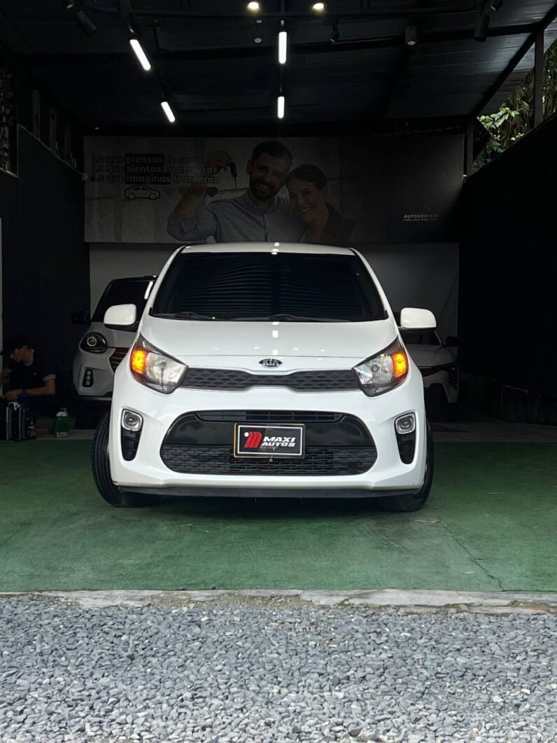 
								KIA PICANTO VIBRANT MT 1.250 full									