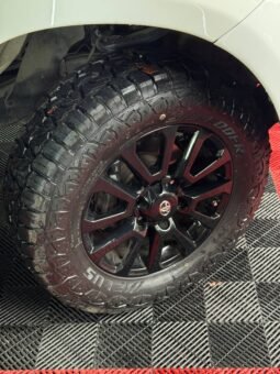 
										TOYOTA FORTUNER SRV 3.0 AT  DIESEL 4X4 full									