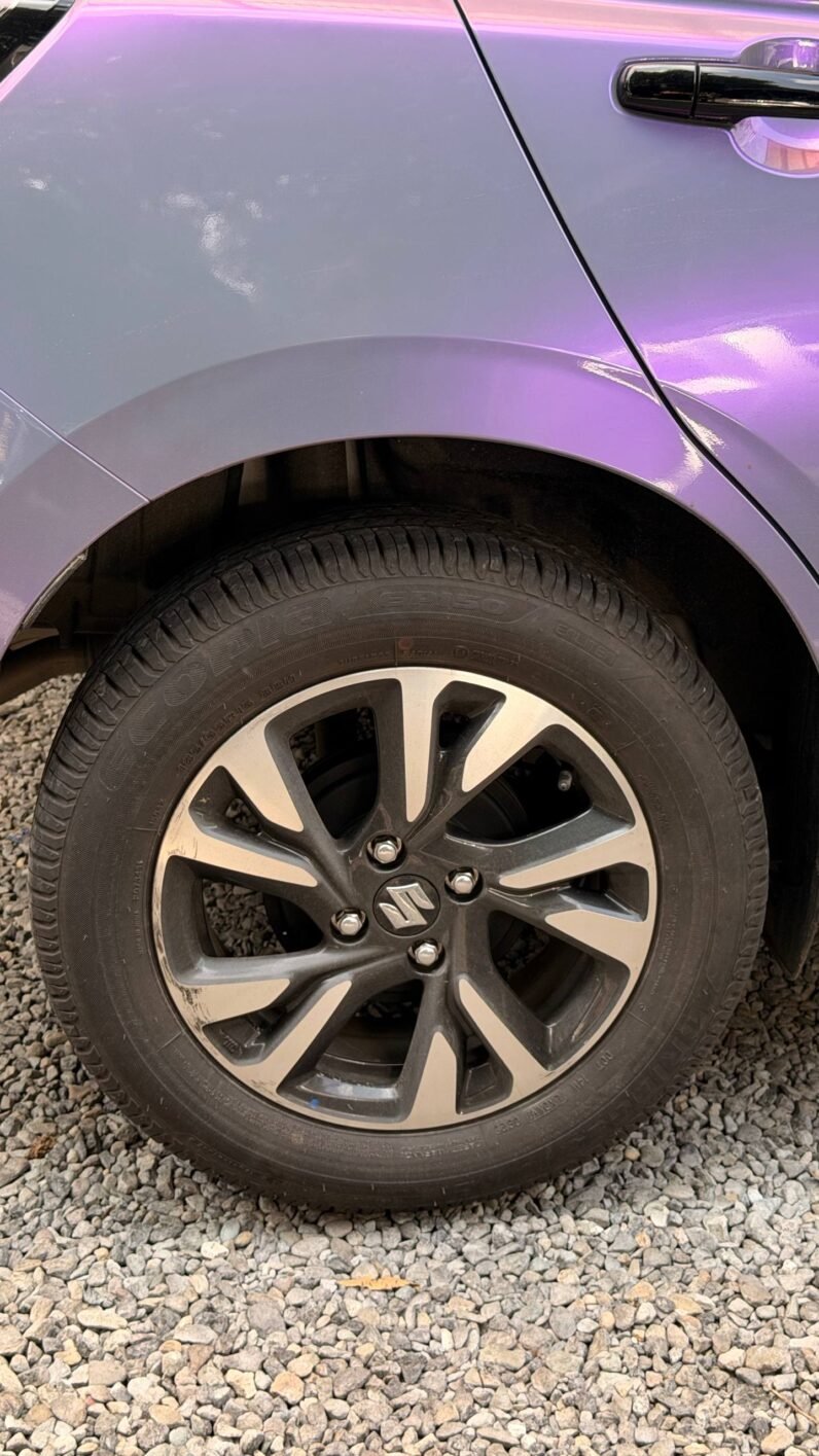 
								SUZUKI  SWIFT HIBRIDO AT 1.2 full									