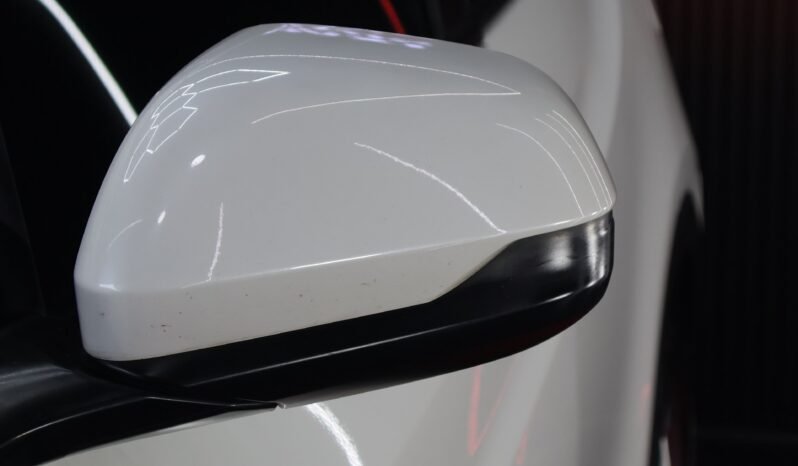 
								HONDA HRV XTYLE 1.800 AUT 4X2 full									