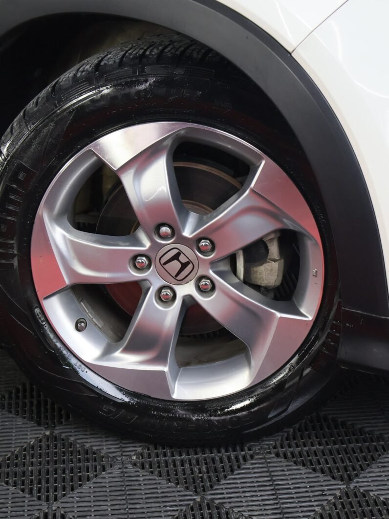 
								HONDA HRV XTYLE 1.800 AUT 4X2 full									