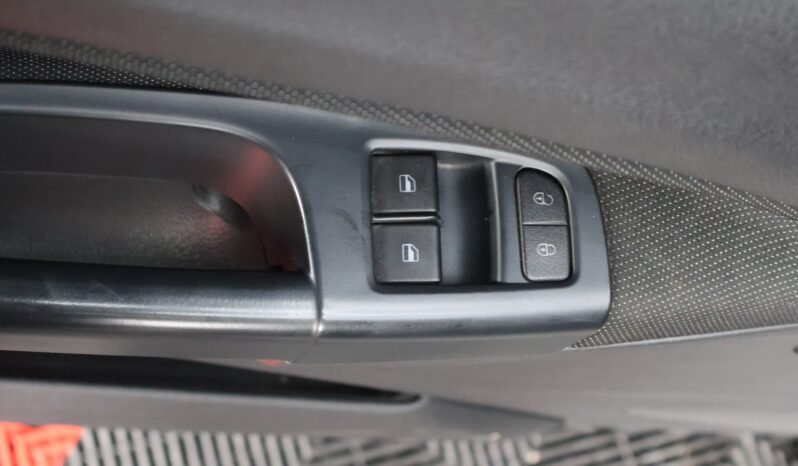 
								VOLKSWAGEN GOL TRENDLINE MT 1.6 full									