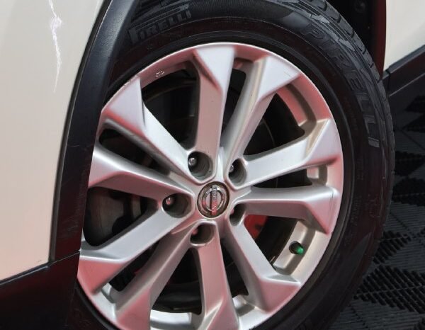 
								NISSAN X-TRAIL ADVANCE 2.5L AT 4×2 7PTOS. full									