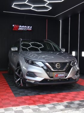 NISSAN QASHQAI EXCLUSIVE 4×4 AT