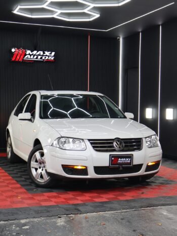 VOLKSWAGEN JETTA TRENDLINE MT