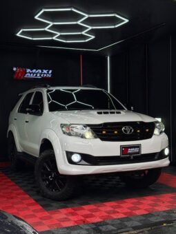 TOYOTA FORTUNER SRV 3.0 AT  DIESEL 4X4