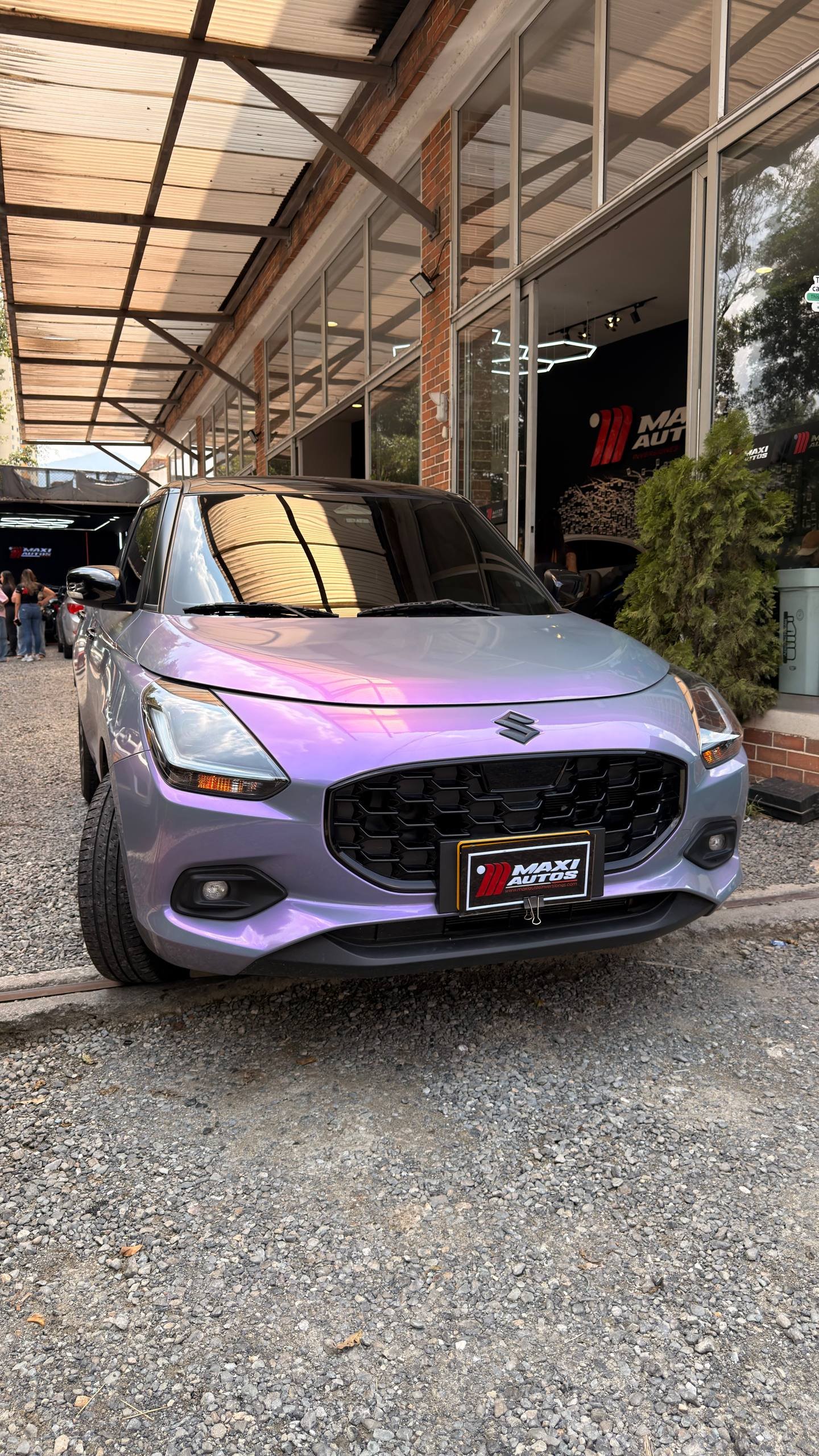 SUZUKI  SWIFT HIBRIDO AT 1.2