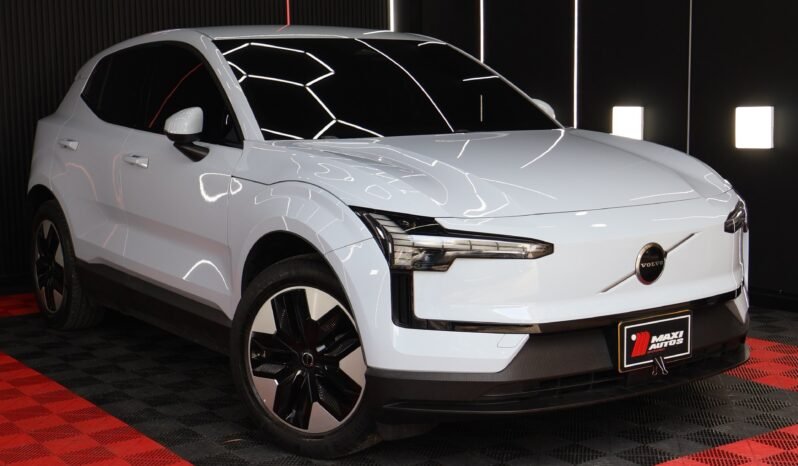 
								VOLVO EX30  AT – (RANGO EXTENDIDO) full									