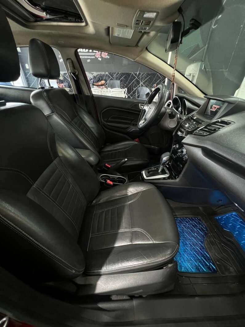 
								FORD FIESTA TITANIUM AT 1.6 full									