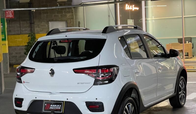 
								RENAULT STEPWAY INTENS AUT CVT 1.6 full									