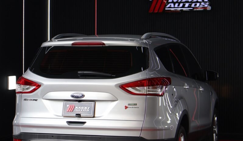 
								FORD ESCAPE TITANIUM AT 4X4 full									