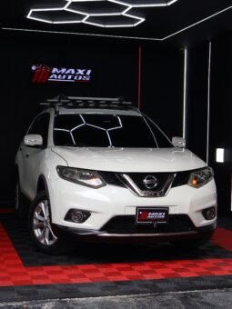NISSAN X-TRAIL ADVANCE 2.5L AT 4×2 7PTOS.