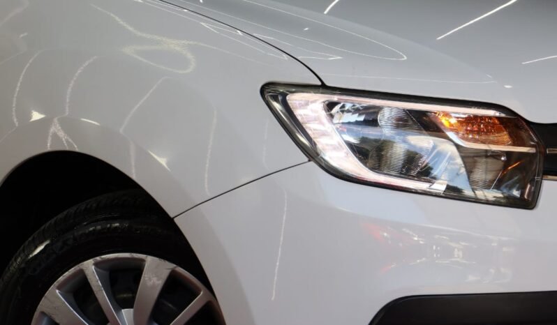 
								RENAULT LOGAN LIFE MT 1.6 SD full									