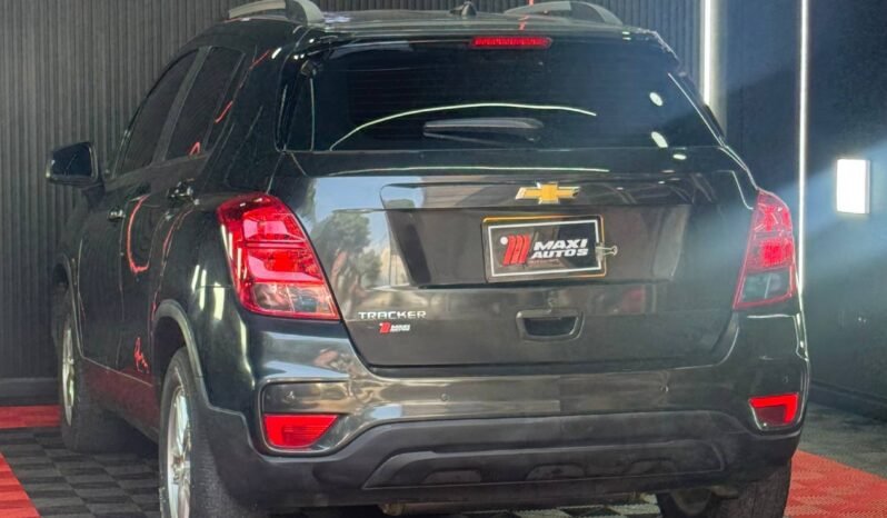 
								CHEVROLET TRACKER LS AT 1.8 4X2 full									