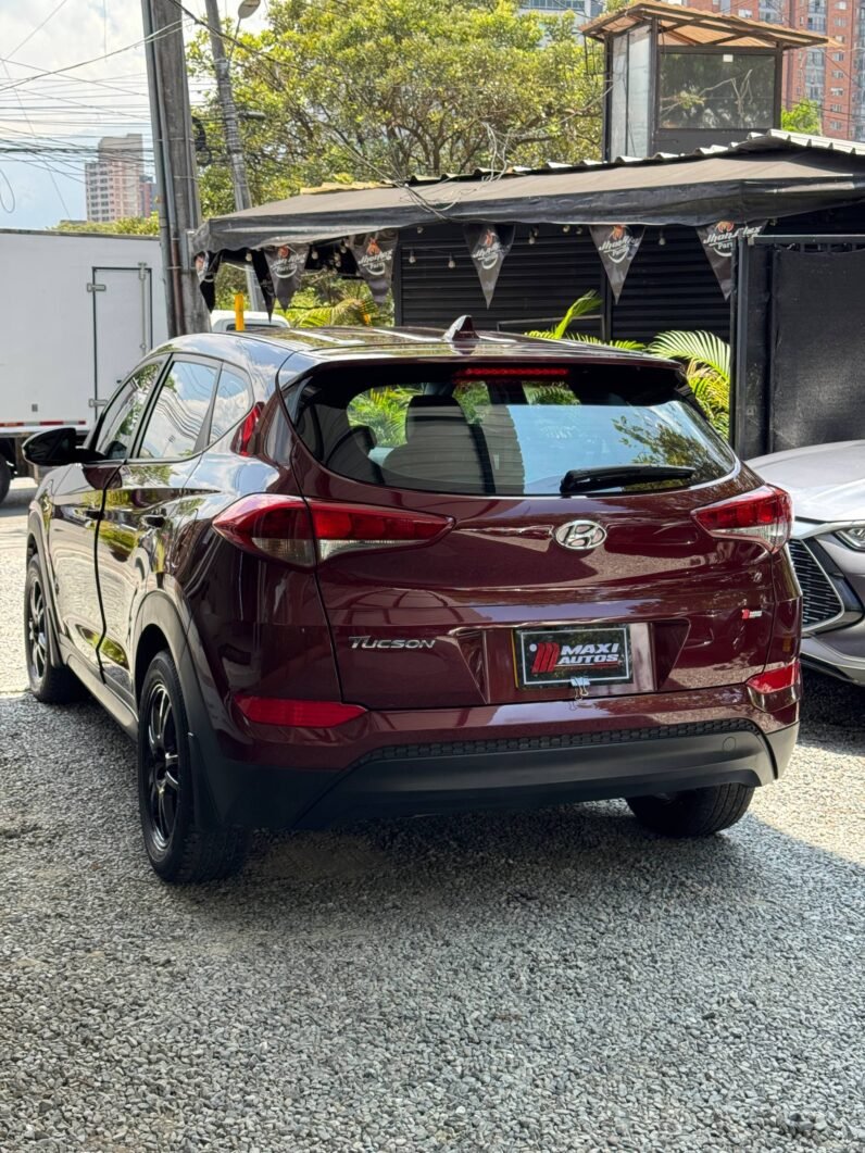 
								HYUNDAI  NEW TUCSON 2.0 AT GASOLINA full									