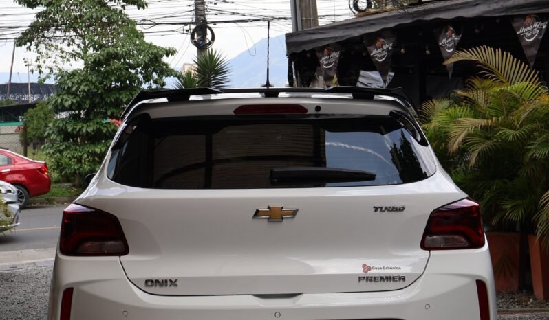 
								CHEVROLET ONIX TURBO PREMIER 1.0 HB full									