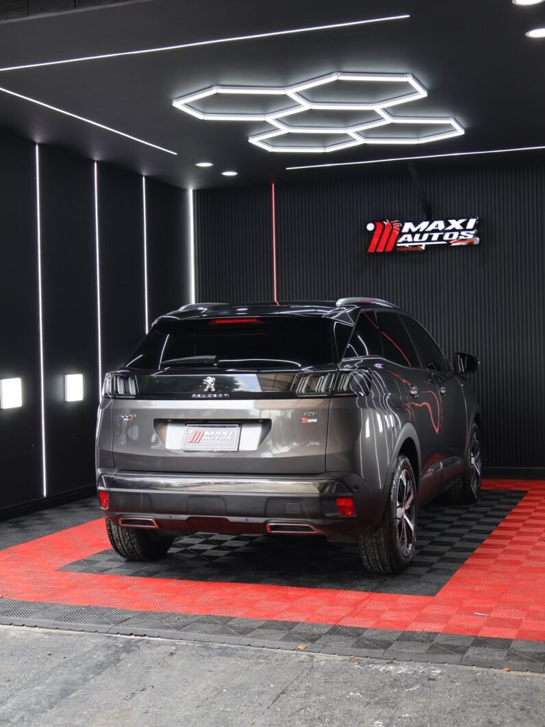 
								PEUGEOT 3008 GT LINE 1.6 AT full									