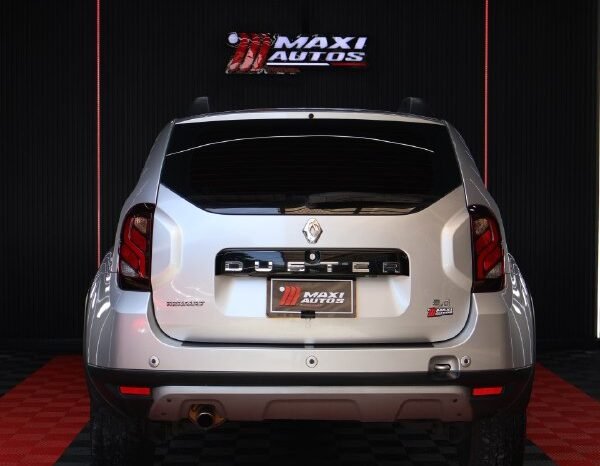 
								RENAULT DUSTER DYNAMIQUE 2.O MT 4X2 full									