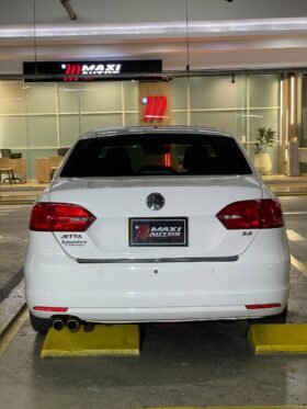 VOLKSWAGEN NEW JETTA CONFORTLINE 2.5L AT