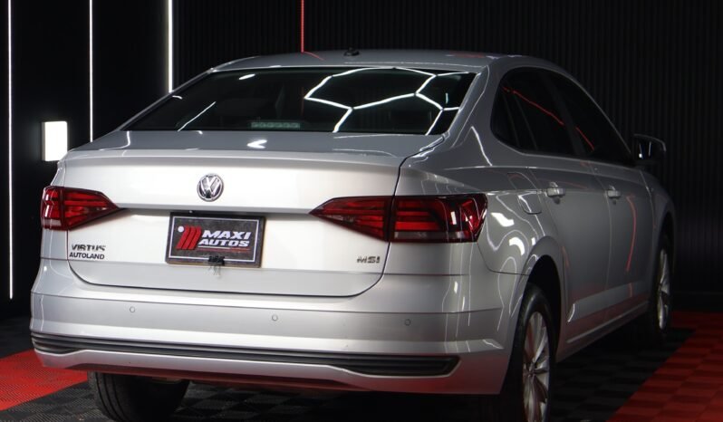 
								VOLKSWAGEN VIRTUS COMFORTLINE 1.6 AUT full									