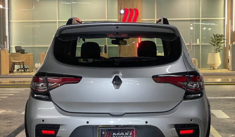 
								RENAULT STEPWAY INTENS AT full									