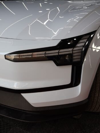 VOLVO EX30  AT – (RANGO EXTENDIDO)