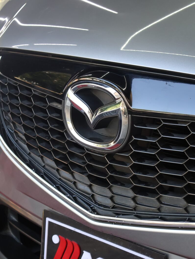 
								MAZDA CX-5 TOURING 2.0L 4×2 full									