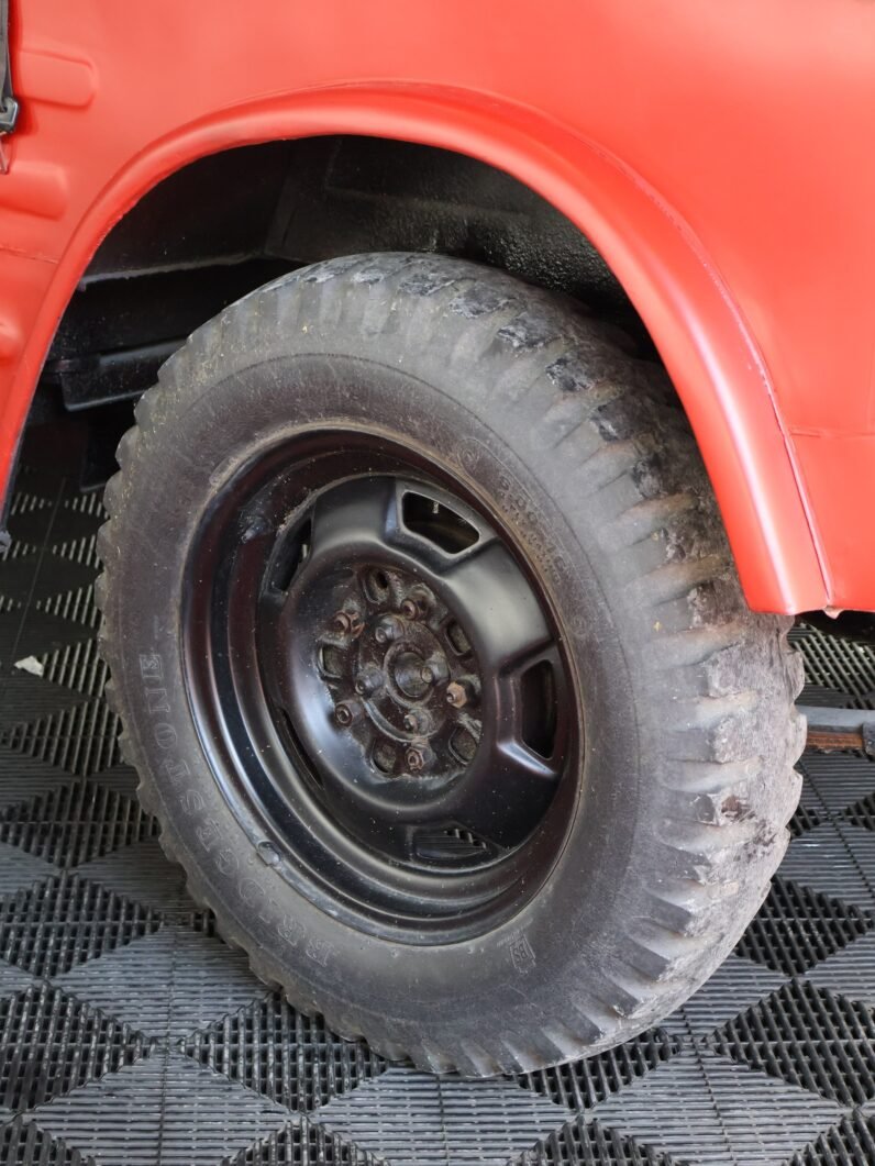 
								SUZUKI LJ80 MT 1.0l full									