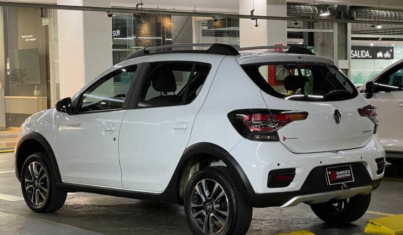 
								RENAULT STEPWAY INTENS AUT CVT 1.6 full									