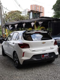 
										CHEVROLET ONIX TURBO PREMIER 1.0 HB full									