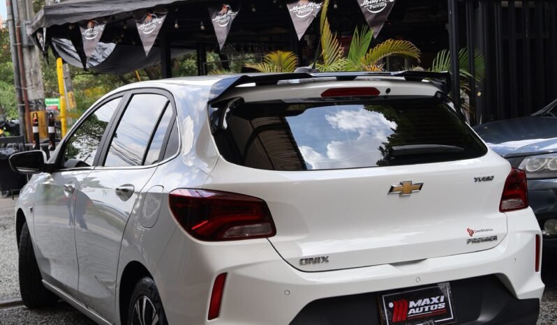 
								CHEVROLET ONIX TURBO PREMIER 1.0 HB full									