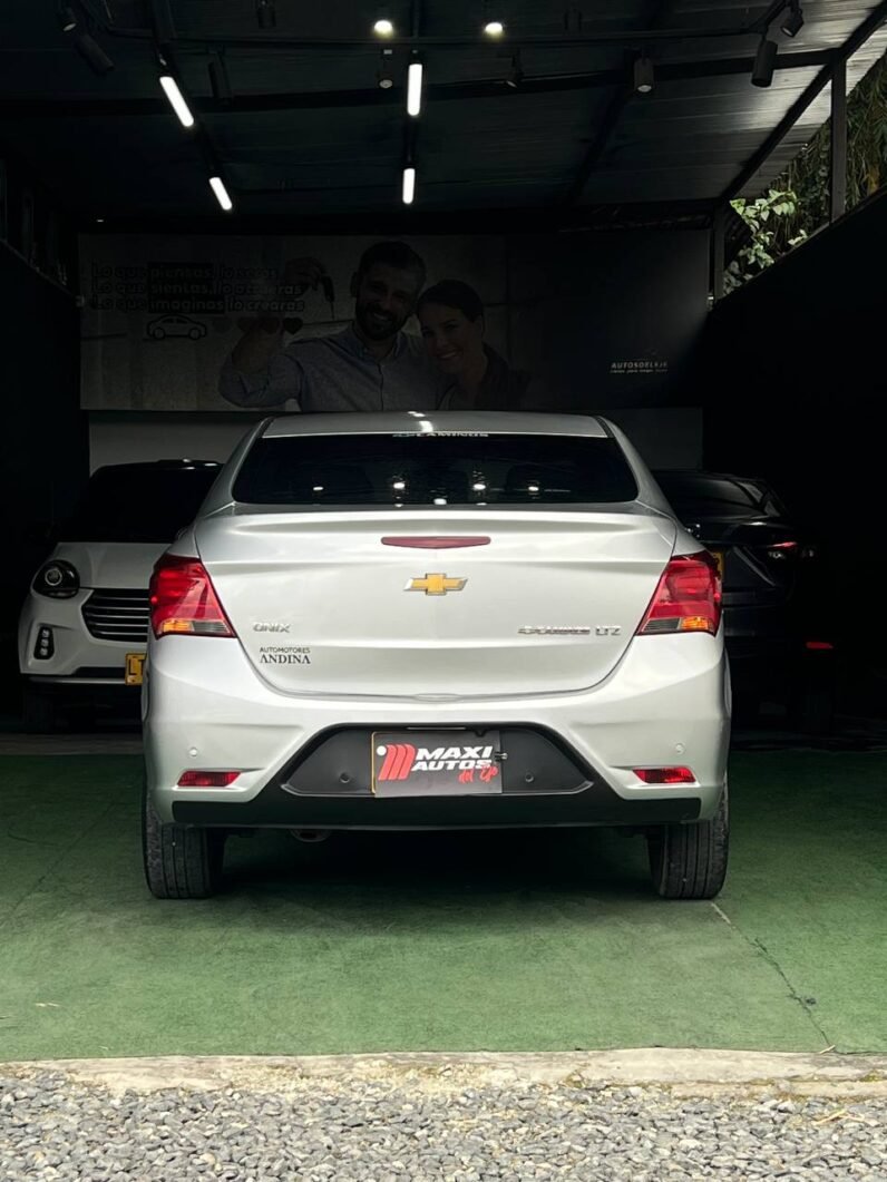 
								CHEVROLET ONIX LTZ AT SD 1.4 full									