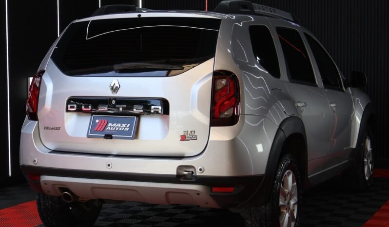 
								RENAULT DUSTER DYNAMIQUE 2.O MT 4X2 full									