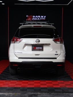 
										NISSAN X-TRAIL ADVANCE 2.5L AT 4×2 7PTOS. full									